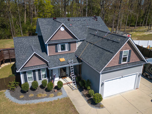Best Hot Roofs  in Caledonia, MI